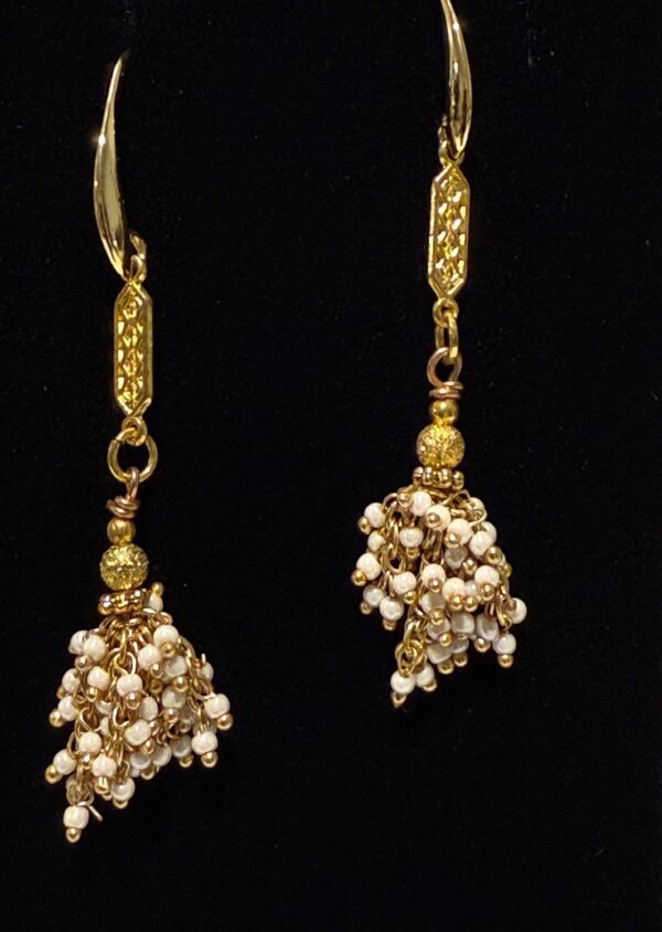 Pearl Cluster